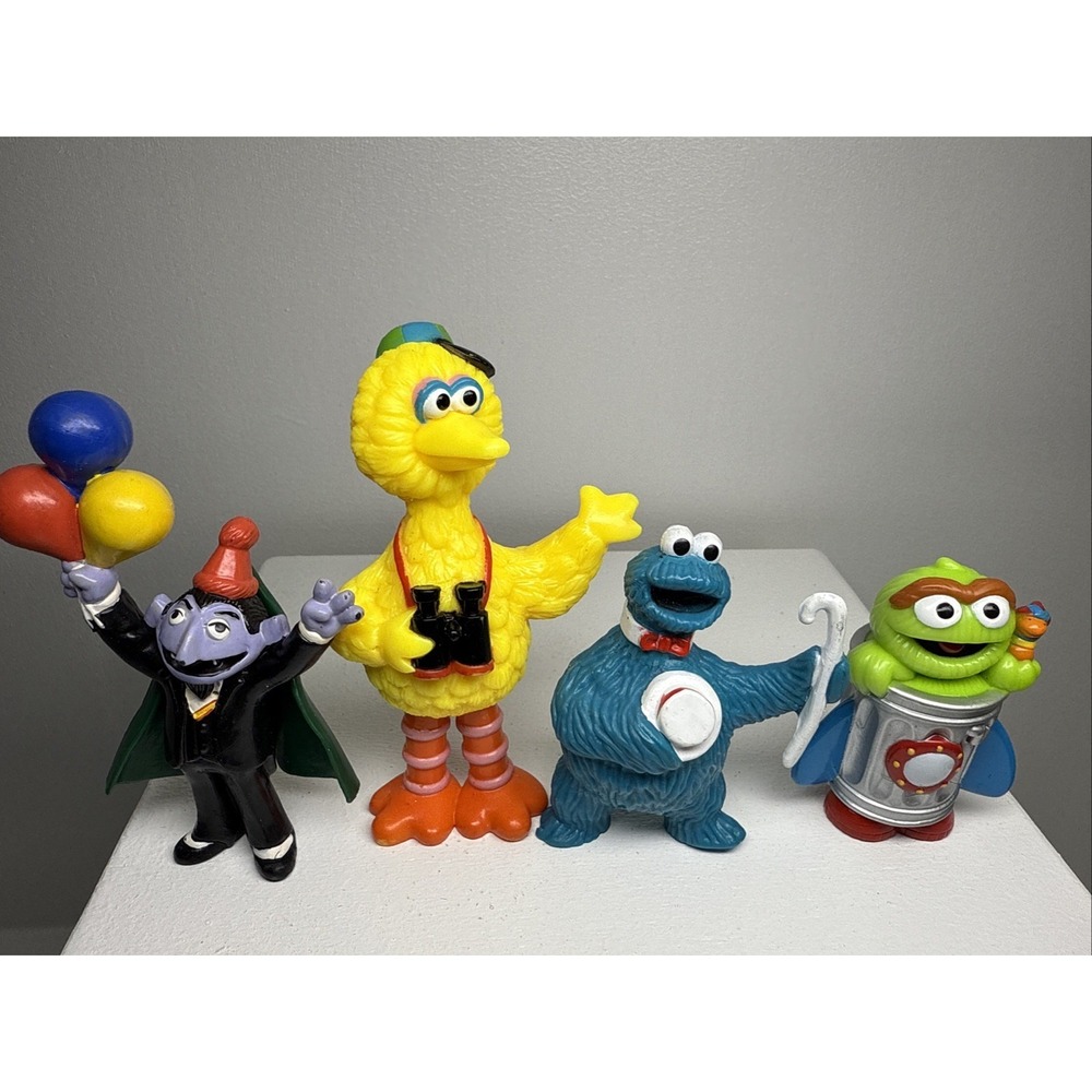 VINTAGE JHP PVC SESAME STREET BIG BIRD WITH BINOCULARS Plus Others!! Lot Of 4
